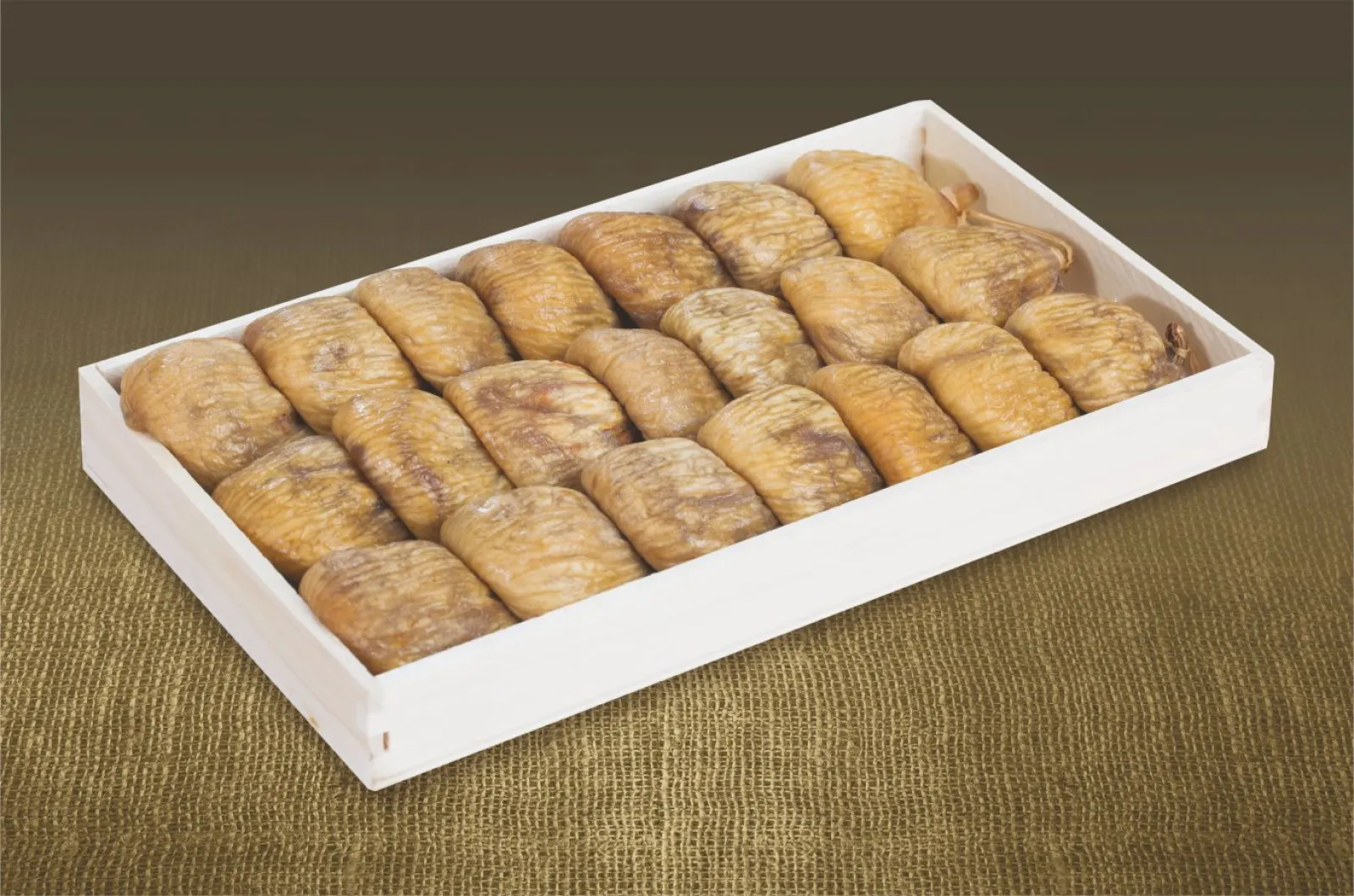 Baglama — wooden tray, 500 g