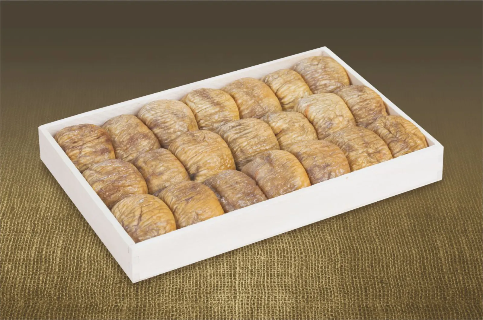 Pulled — wooden tray, 500 g